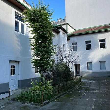 Traveler Lodging Viena Exterior foto